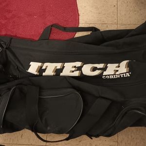 ITECH Corintia Black